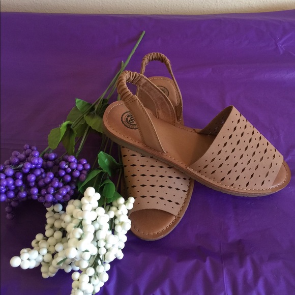 SO Scandals - Picture 2 of 8